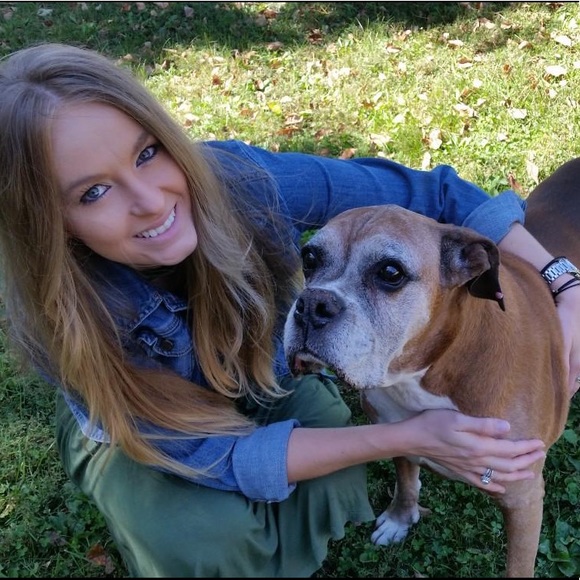 Meet your Posher, Brittany - Picture 1 of 1